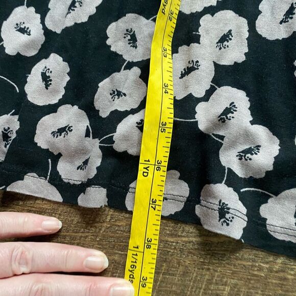 LOFT soft fit & flare dress sz small A line black neutral tones EUC rayon tencel - Picture 8 of 13